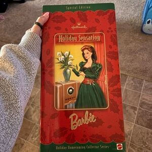 Hallmark Holiday Sensation Barbie - Green Dress Collector's Edition